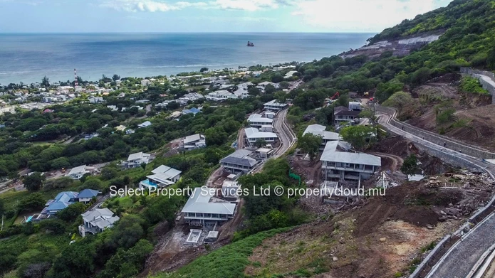 West Coast - Bespoke 4-Bedroom Luxury Villas (RES) in Marguery Heights for Sale - Riviere Noire