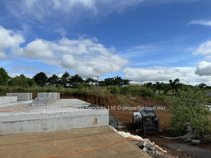 New Business Hub Project - Offices for Sale in Bagatelle