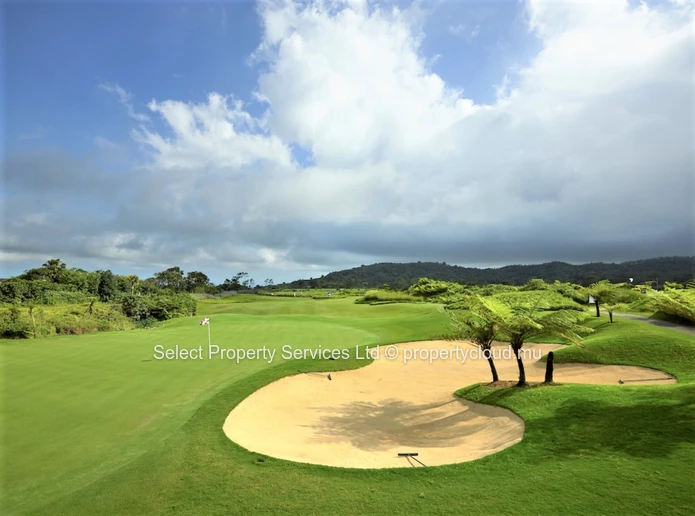 Land for Sale as from Rs 6.9 M at Avalon Golf Estate