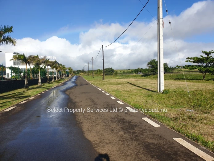 For Sale, Commercial Land, Trianon Motorway