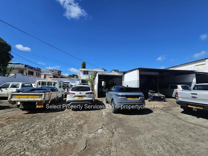 Industrial/Commercial Building for Sale in Pailles West