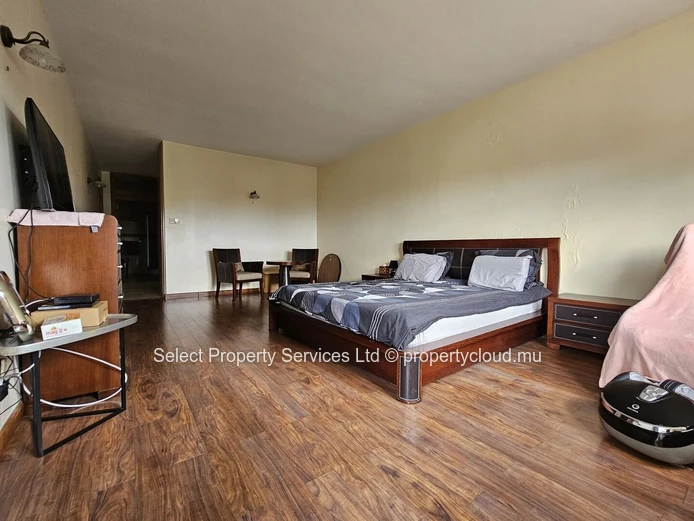 Appartement de 3 chambres à Louer au Vieux Quatre Bornes