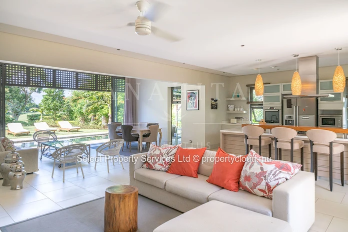 Exquisite Semi-Detached Villa with Golf Course Views for Sale in Anahita Beau Champ