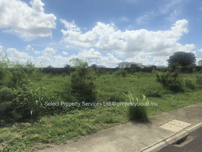 For Sale Plot of 757 SQM - Les Jardins d'Anna Phase 1 & 2 - Flic en Flac