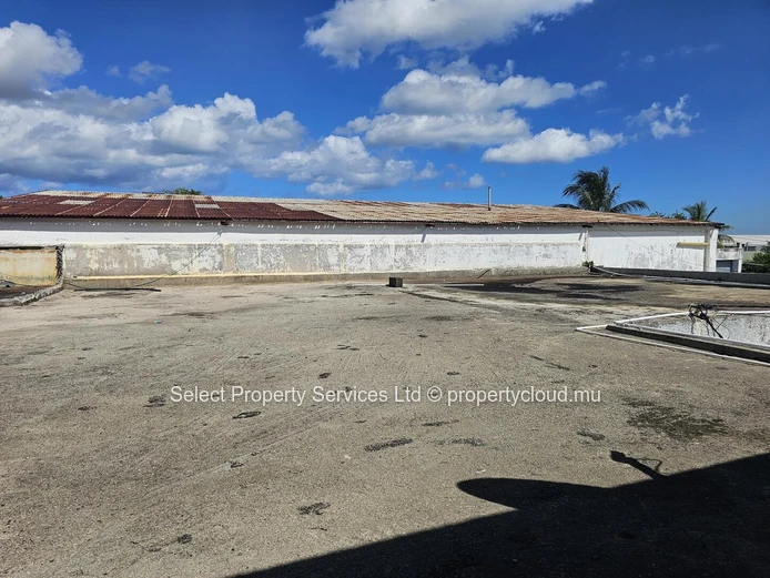 Industrial/Commercial Building for Sale in Pailles West