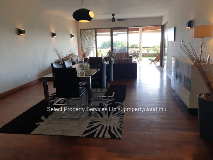 A Vendre, Rare Opportunité Appartement avec Vue, jardin et Dip Pool à Plantation Marguery