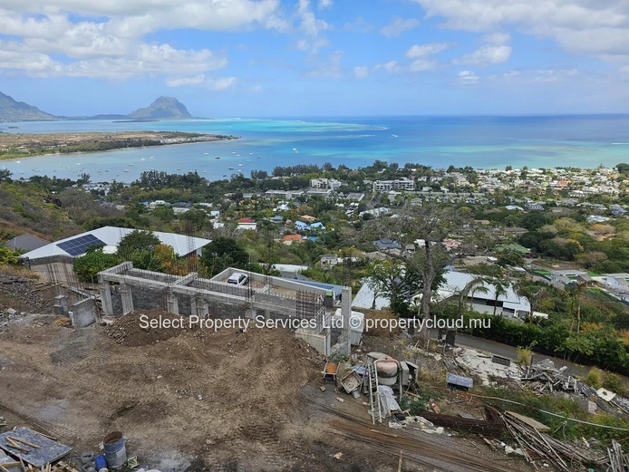 West Coast - Bespoke 4-Bedroom Luxury Villas (RES) in Marguery Heights for Sale - Riviere Noire