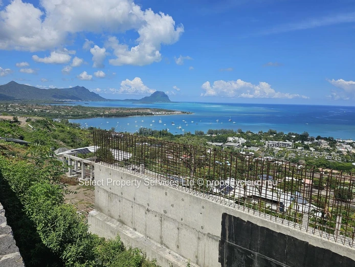 West Coast - Bespoke 4-Bedroom Luxury Villas (RES) in Marguery Heights for Sale - Riviere Noire