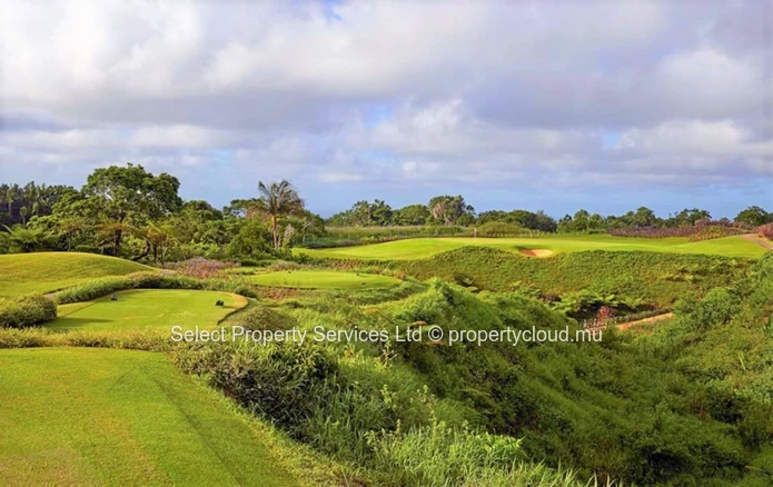 Land for Sale as from Rs 6.9 M at Avalon Golf Estate