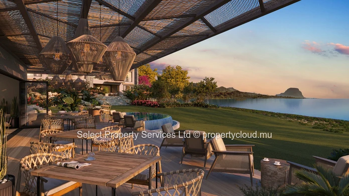 Seafront Apartment G+2 For Sale In Black River