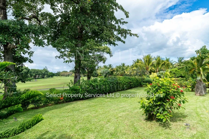 Exquisite Semi-Detached Villa with Golf Course Views for Sale in Anahita Beau Champ