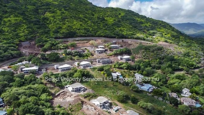 West Coast - Bespoke 4-Bedroom Luxury Villas (RES) in Marguery Heights for Sale - Riviere Noire