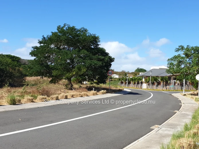 For Sale Plot of 757 SQM - Les Jardins d'Anna Phase 1 & 2 - Flic en Flac