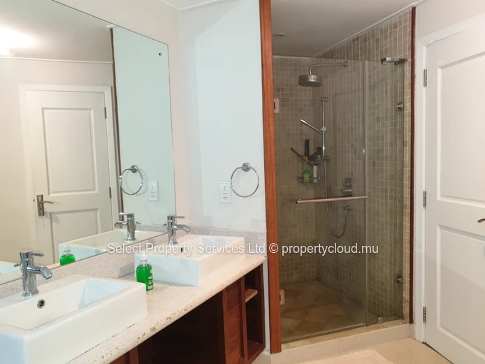 A Vendre, Rare Opportunité Appartement avec Vue, jardin et Dip Pool à Plantation Marguery