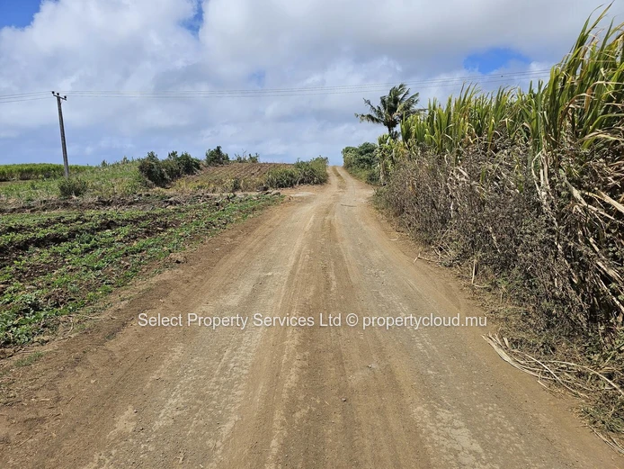 2 Plot of Agricultural Land for Sale - Riviere du Rempart