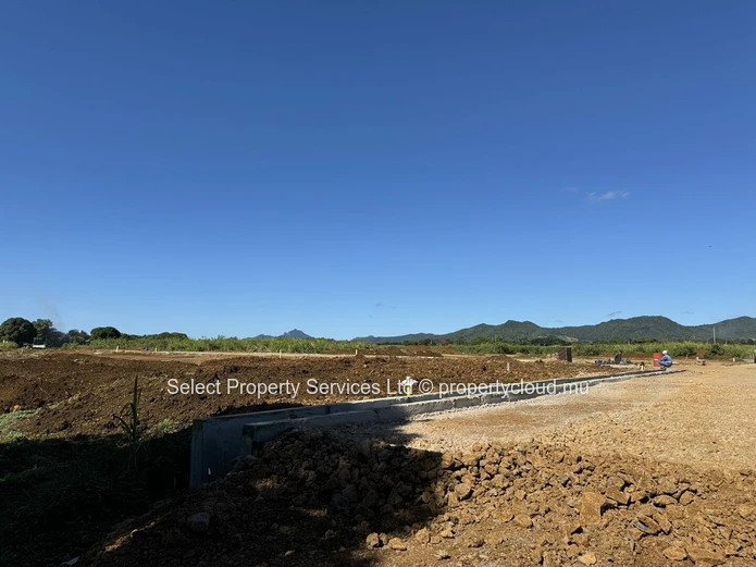 Nouveau Morcellement - Terrains en Vente - Boulet Rouge - Centre de Flacq
