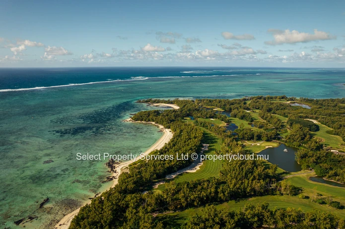 Deluxe Villas for Sale in the Prestigious Anahita Beau Champ Community