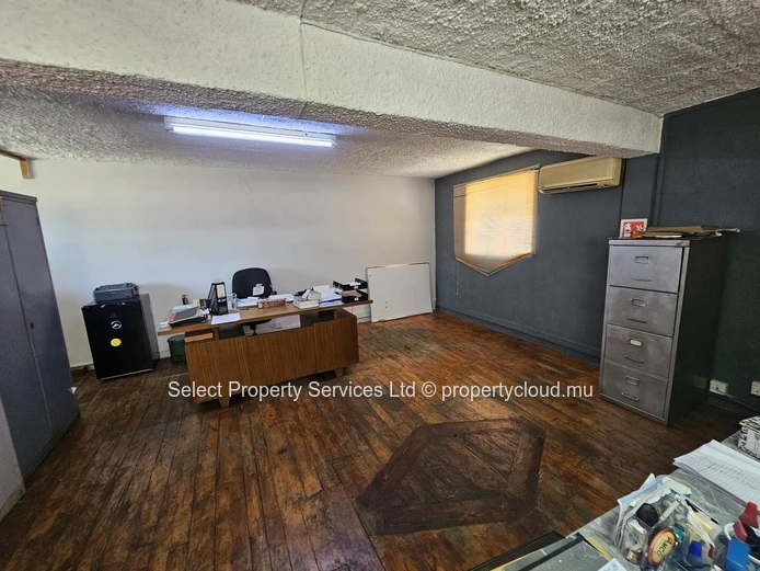 Industrial/Commercial Building for Sale in Pailles West