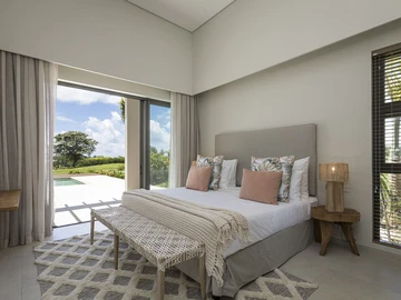 4 Bedroom Townhouse, Duplex