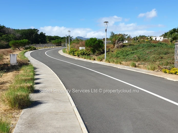 For Sale Plot of 757 SQM - Les Jardins d'Anna Phase 1 & 2 - Flic en Flac