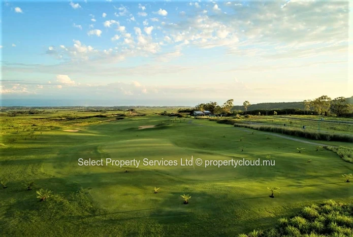 Land for Sale as from Rs 6.9 M at Avalon Golf Estate
