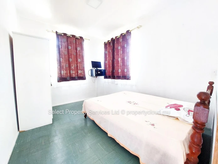 À Vendre : Belle maison non meublée à Vacoas,