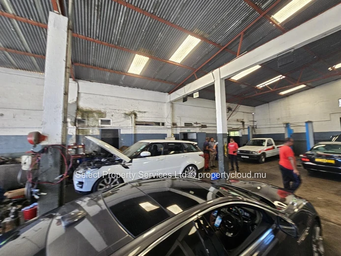 Industrial/Commercial Building for Sale in Pailles West