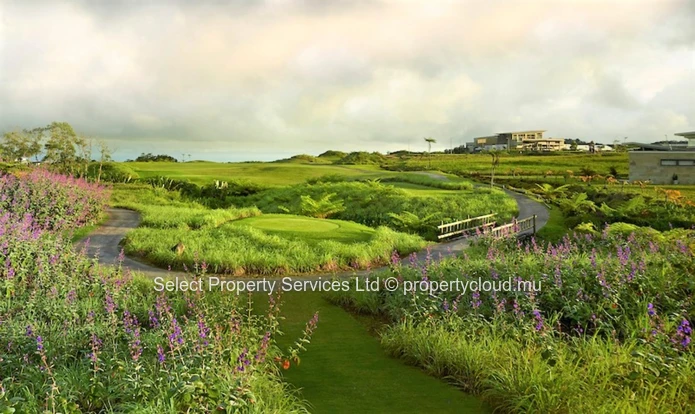 Land for Sale as from Rs 6.9 M at Avalon Golf Estate