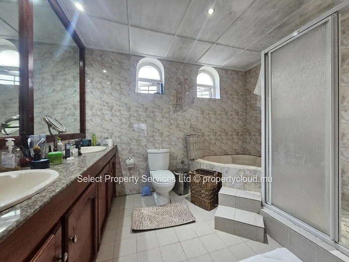 House for Sale in Curepipe