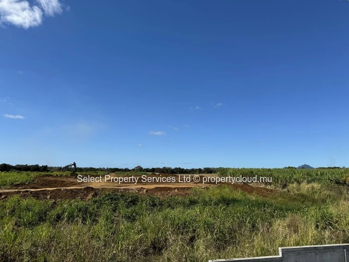 Nouveau Morcellement - Terrains en Vente - Boulet Rouge - Centre de Flacq